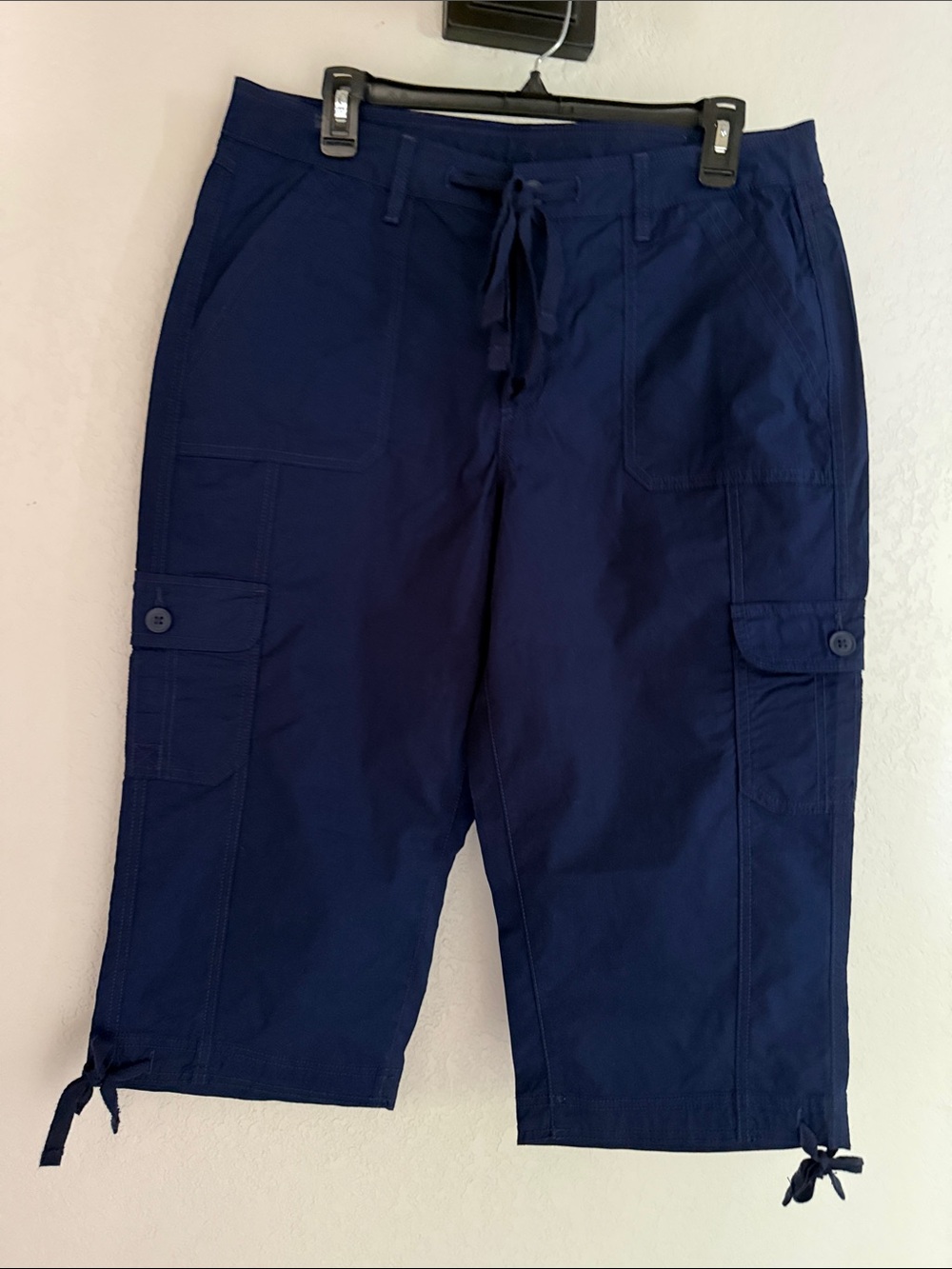 NWOT. St. John's Bay Navy Cargo Capri Shorts with Drawstring